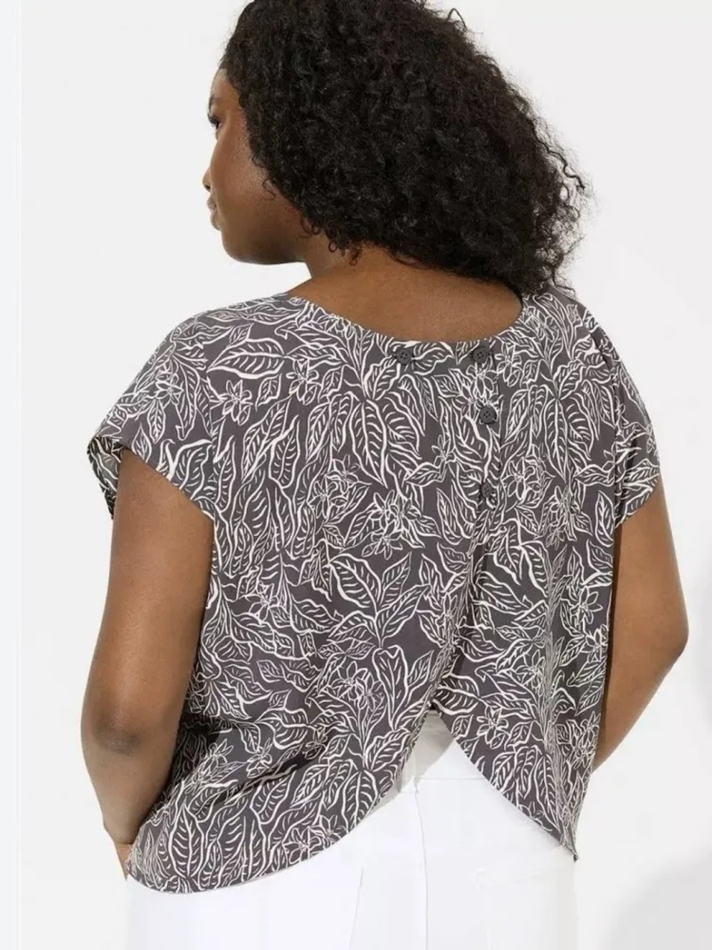 Torrid Dolman Cross Back Gray Floral Top